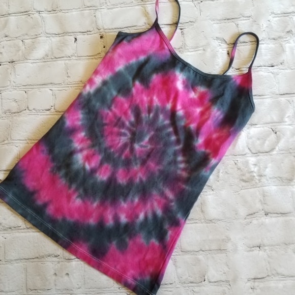 Knasty Kouture Tops - Pink & Black Spiral Tie Dye Basic Cami